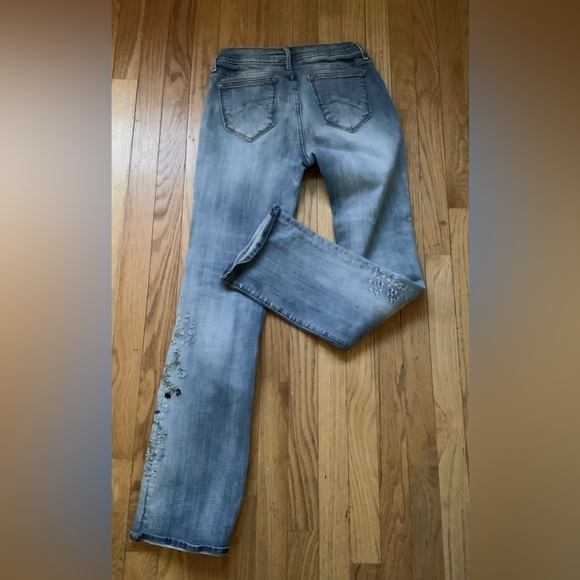 DRIFTWOOD KELLY EMBROIDERED MID RISE BOOTCUT JEANS 28 - Picture 4 of 6